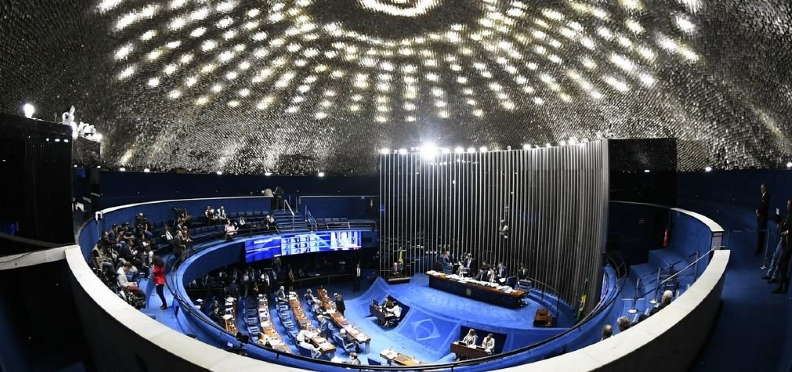 Votação da PEC Paralela à Reforma da Previdência está prevista para terça