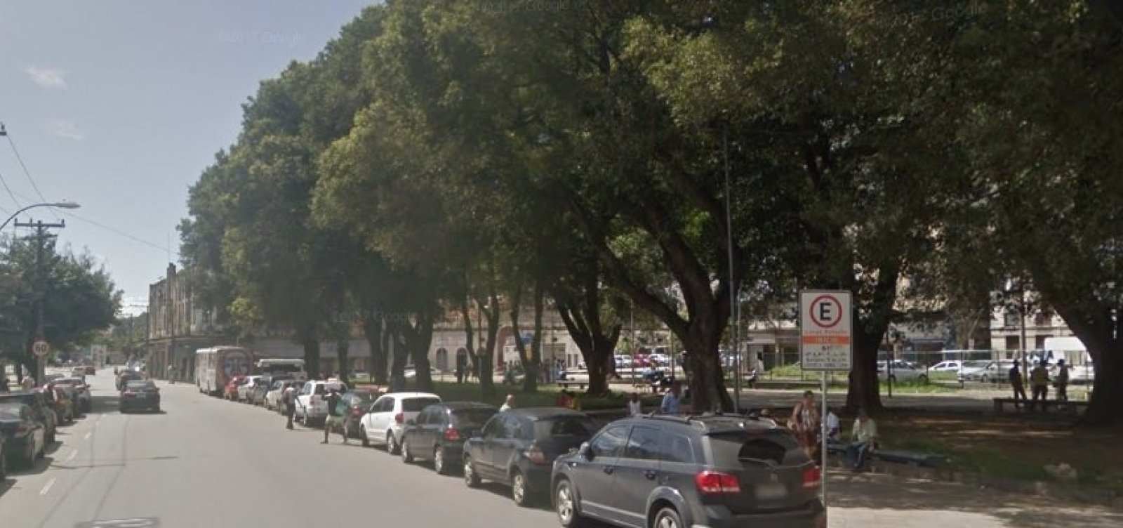 Suboficial da Marinha é morto a tiros no Comércio