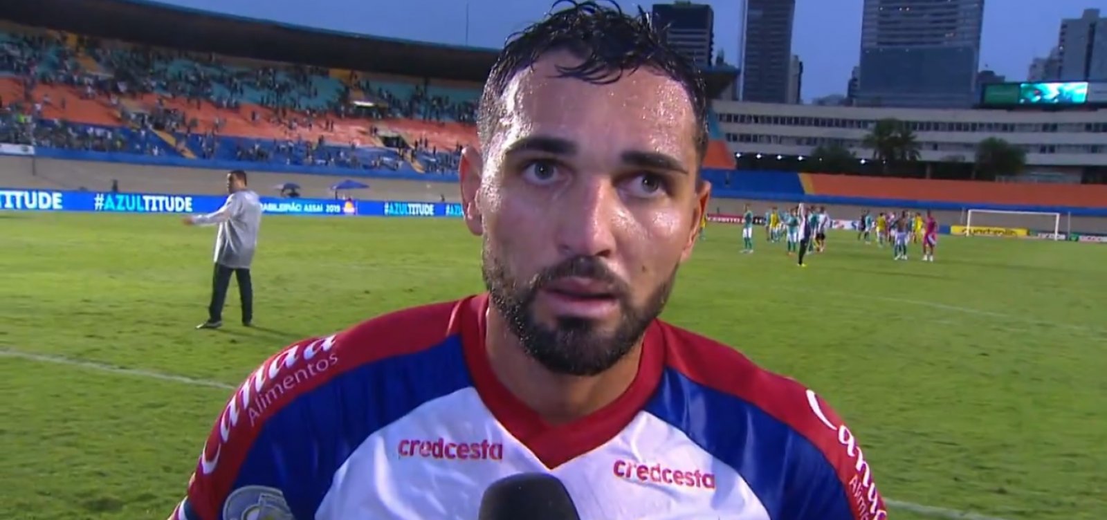 Gilberto manda recado para a torcida após derrota do Bahia para o Goiás: 'Vamos lutar até o final'