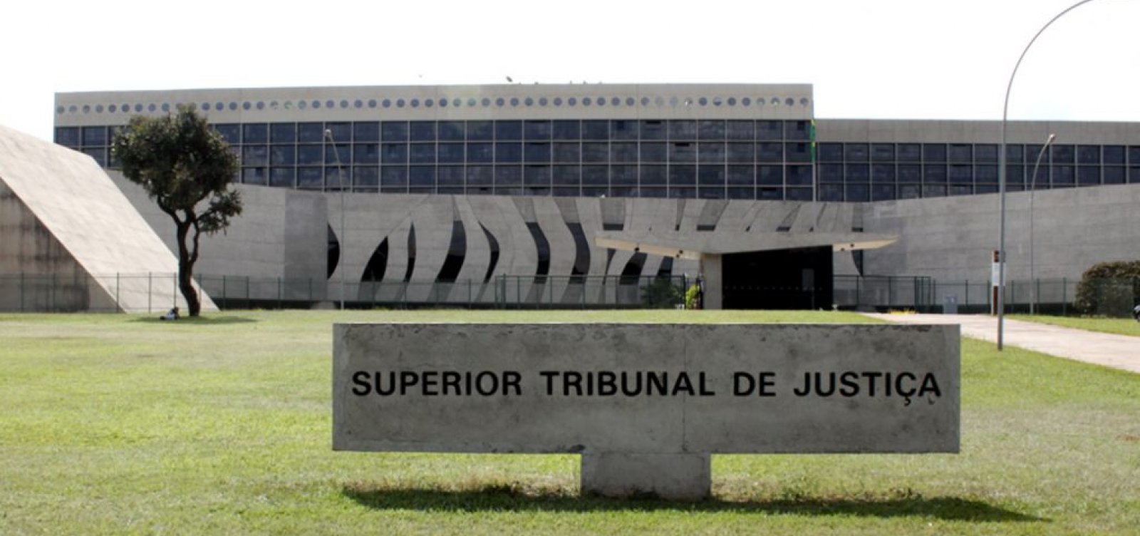 STJ nega habeas corpus para advogado preso em Operação Faroeste