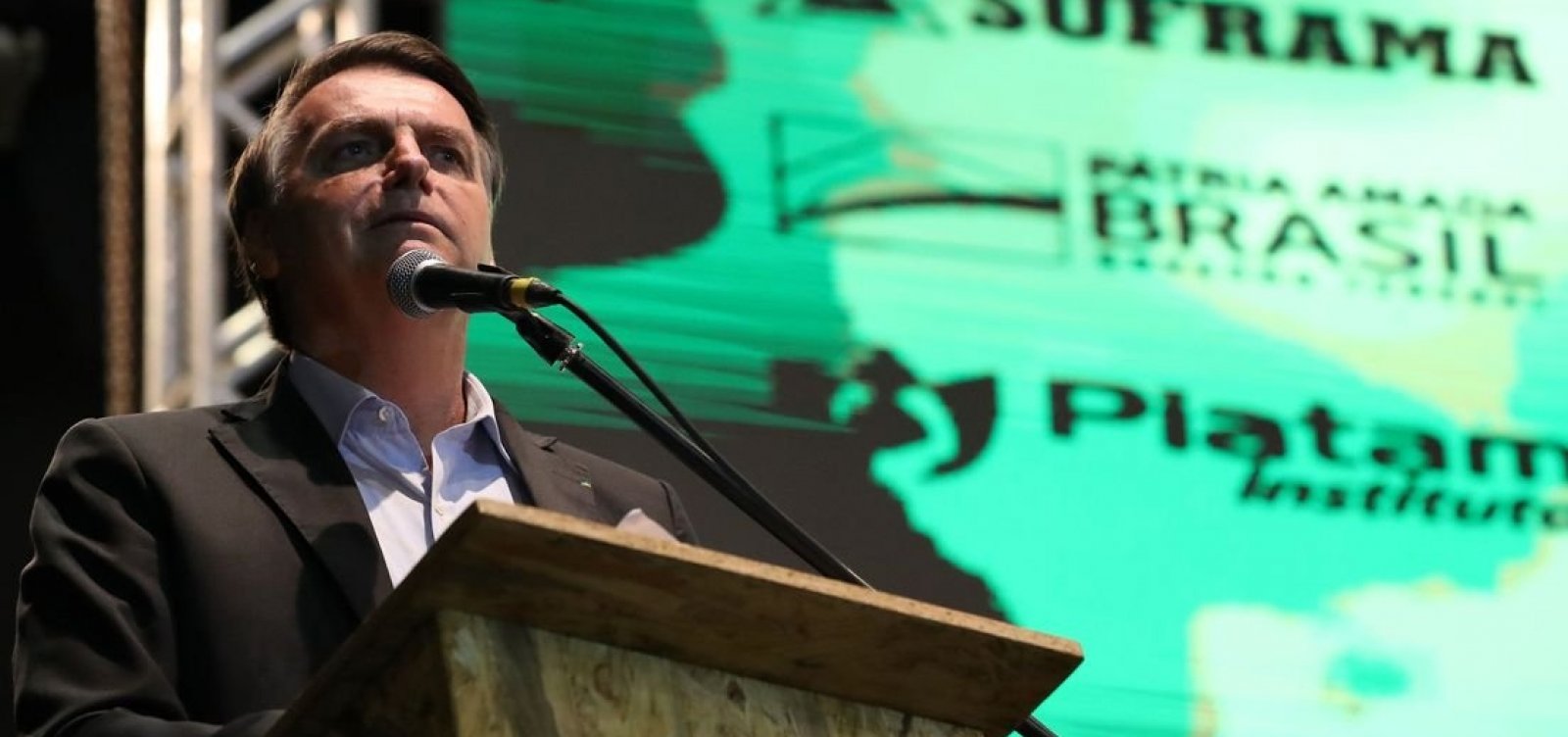 Brasil vai manter relação pragmática com Argentina, afirma Bolsonaro