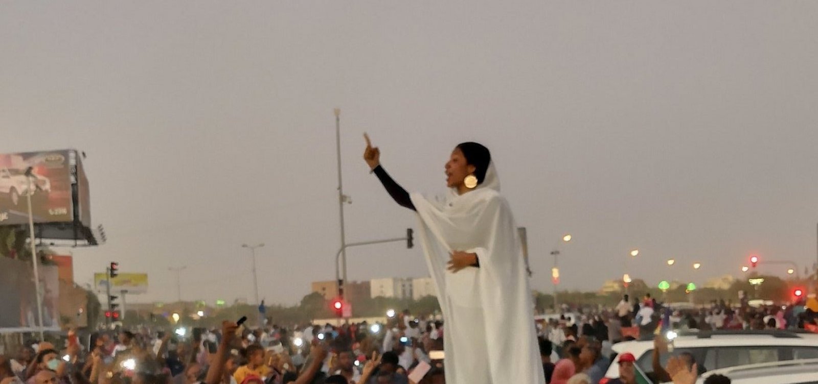 Sudão revoga lei que controlava o comportamento e roupas de mulheres
