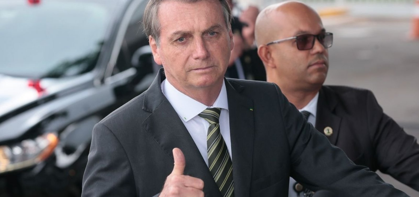 Bolsonaro liga para presidente uruguaio eleito e confirma ida à posse