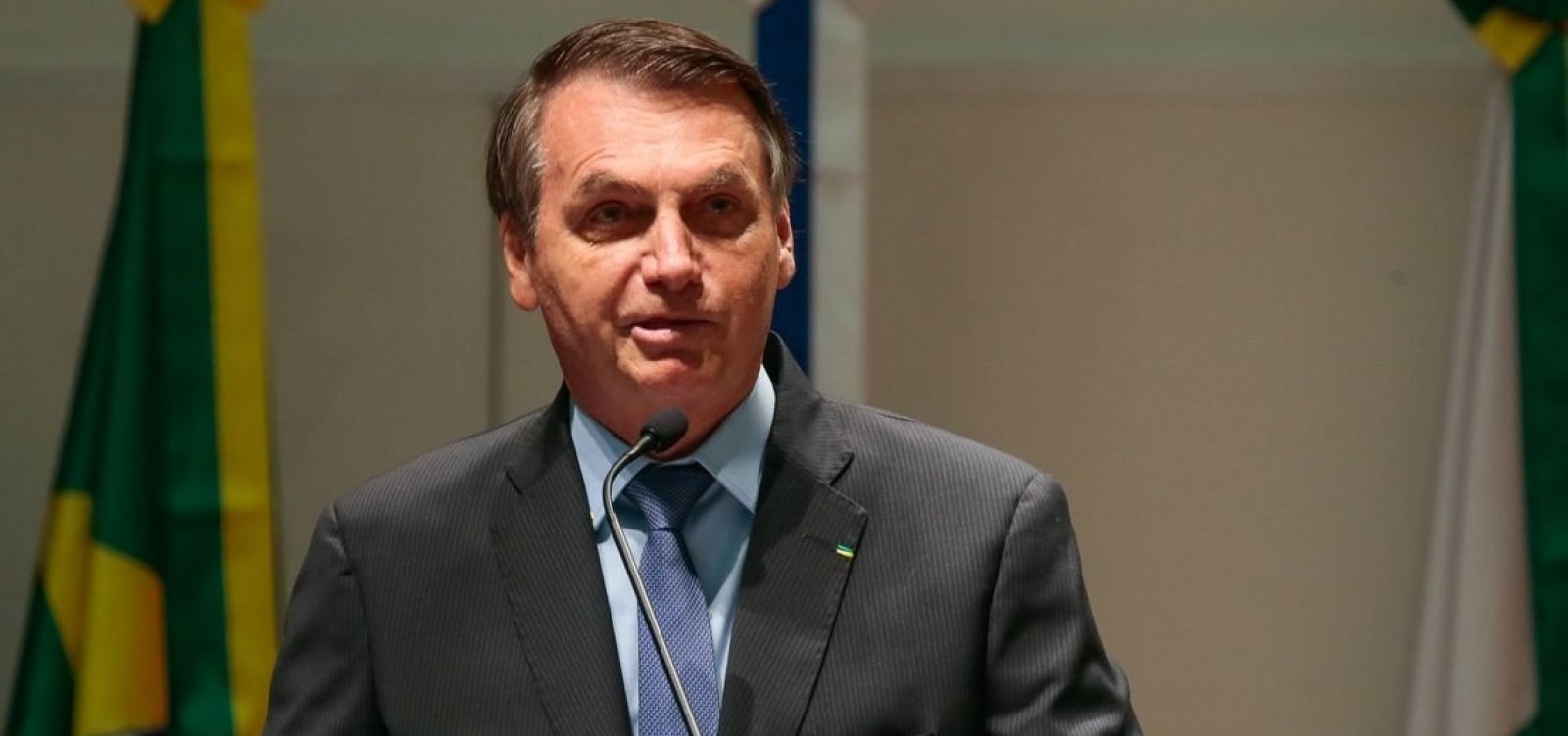 Às vésperas de conferência do clima da ONU, Bolsonaro publica pacote ambiental