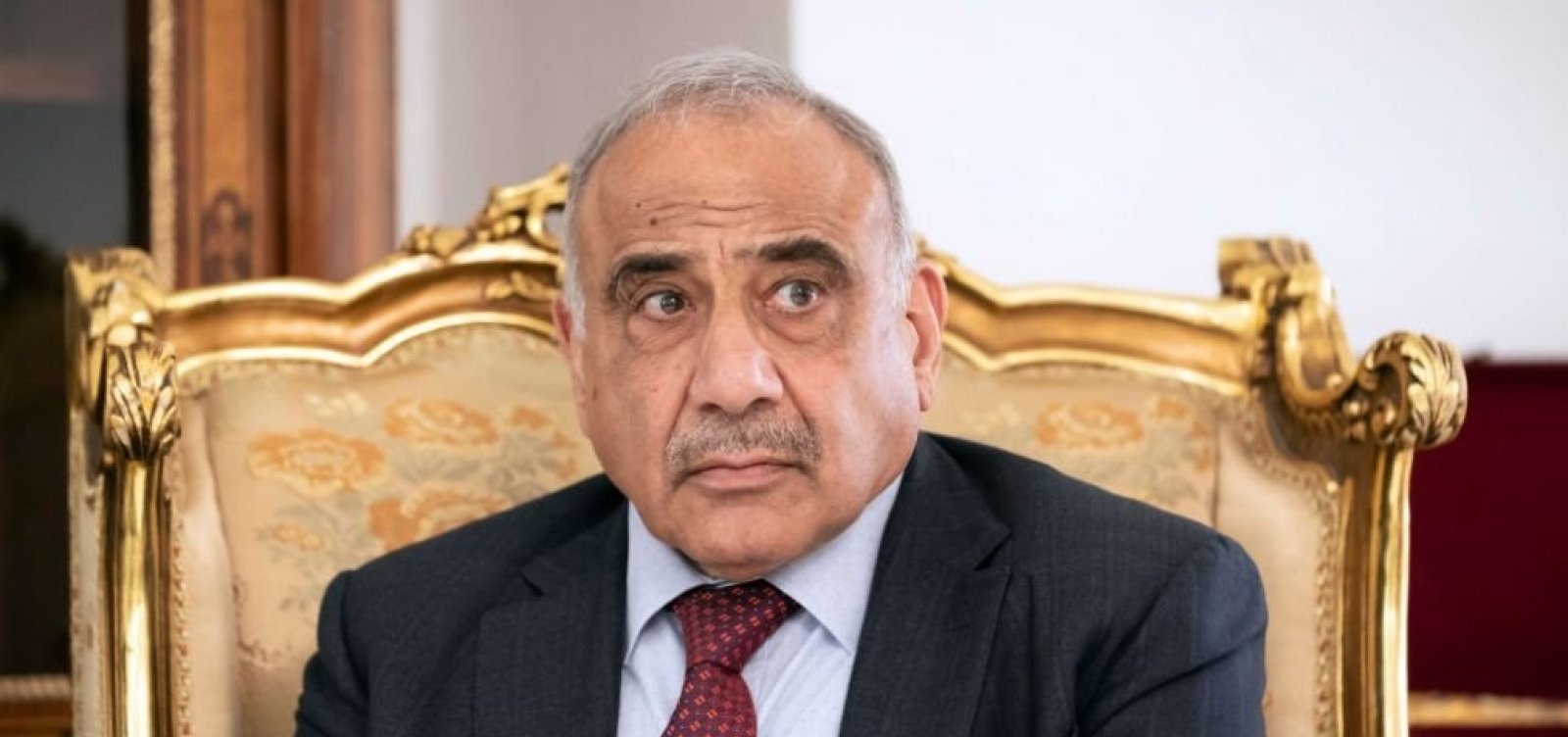 Parlamento do Iraque aceita pedido de renúncia do primeiro-ministro
