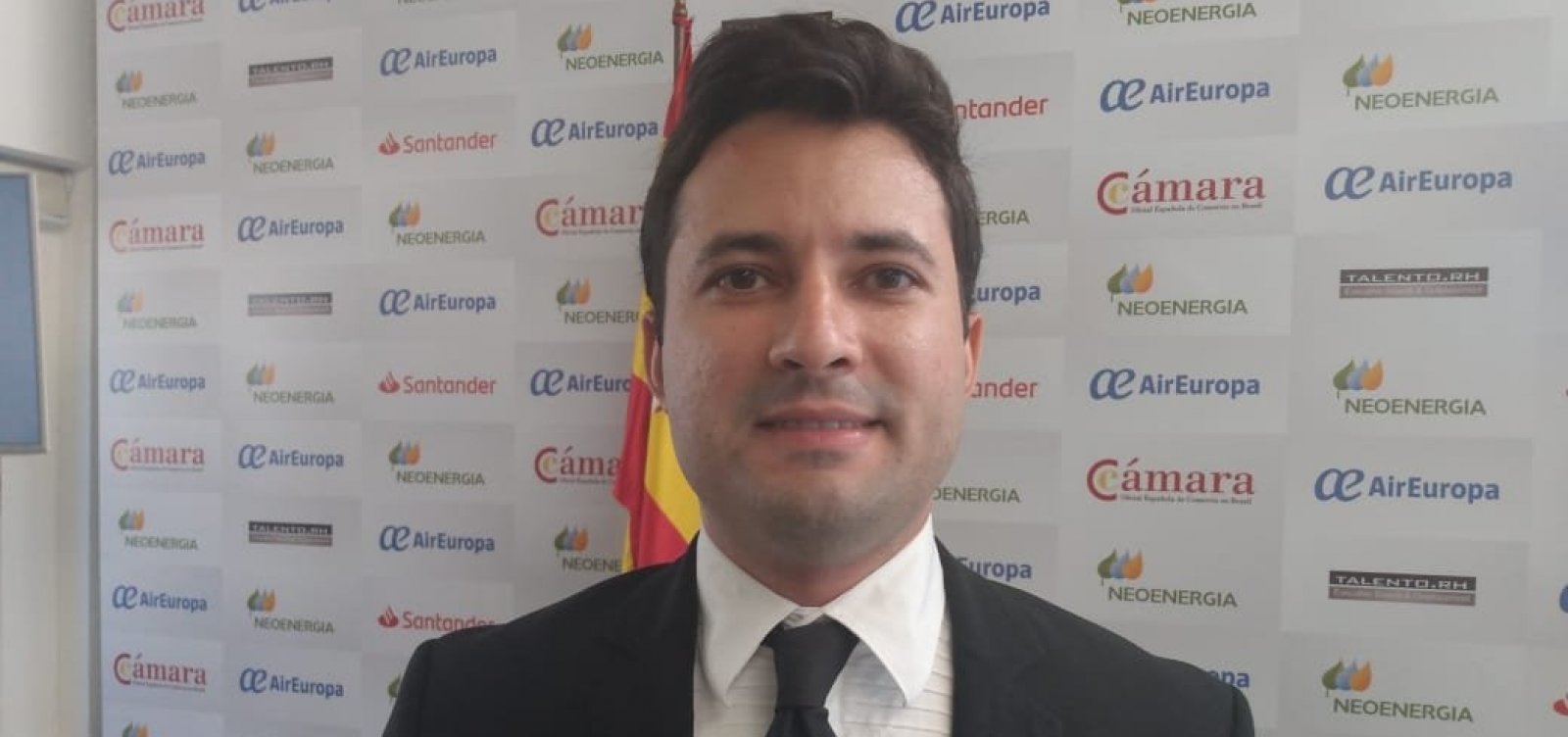 'Nada oficial', diz representante da Air Europa sobre voos domésticos