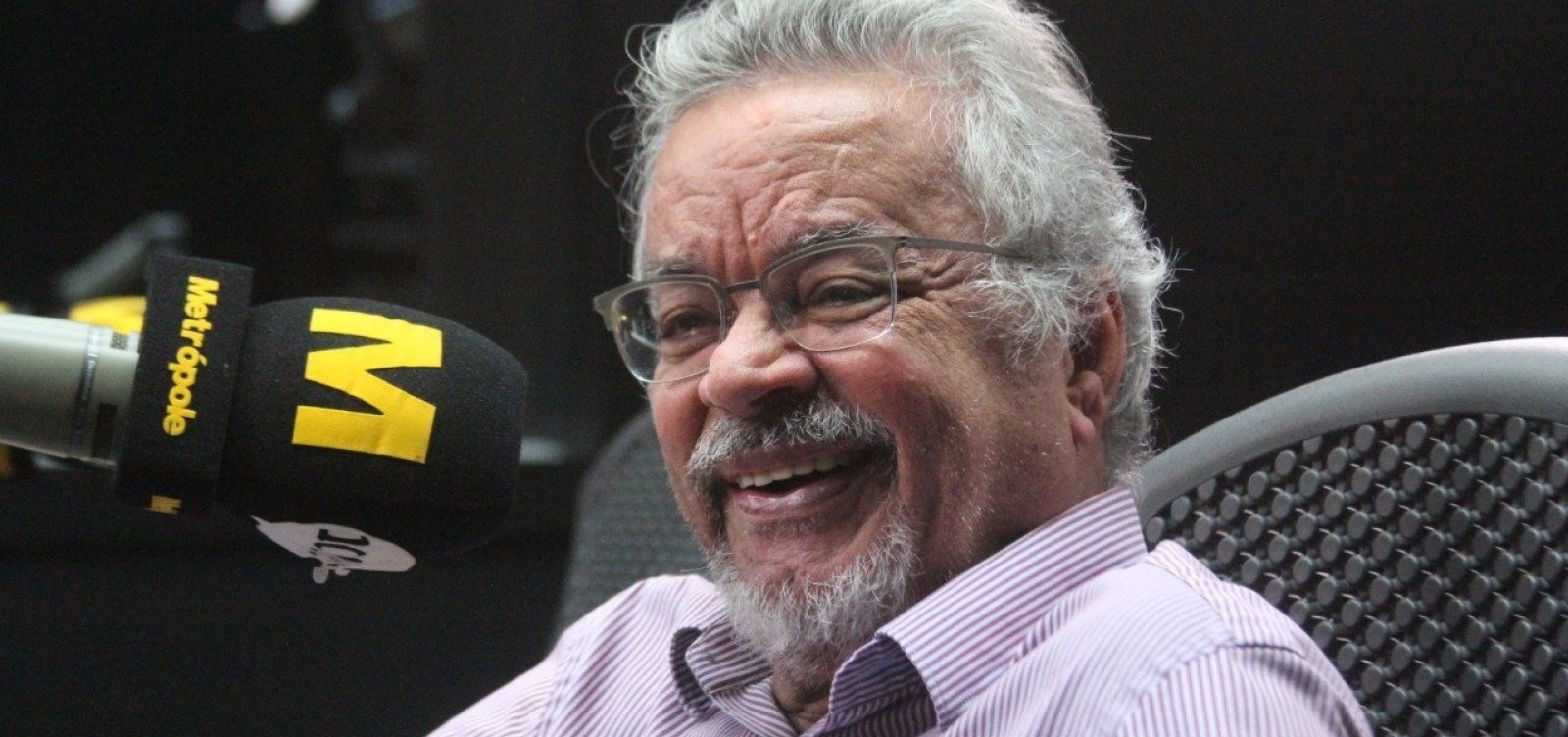 Marketing político não transforma candidato e eleitor, diz Fernando Passos