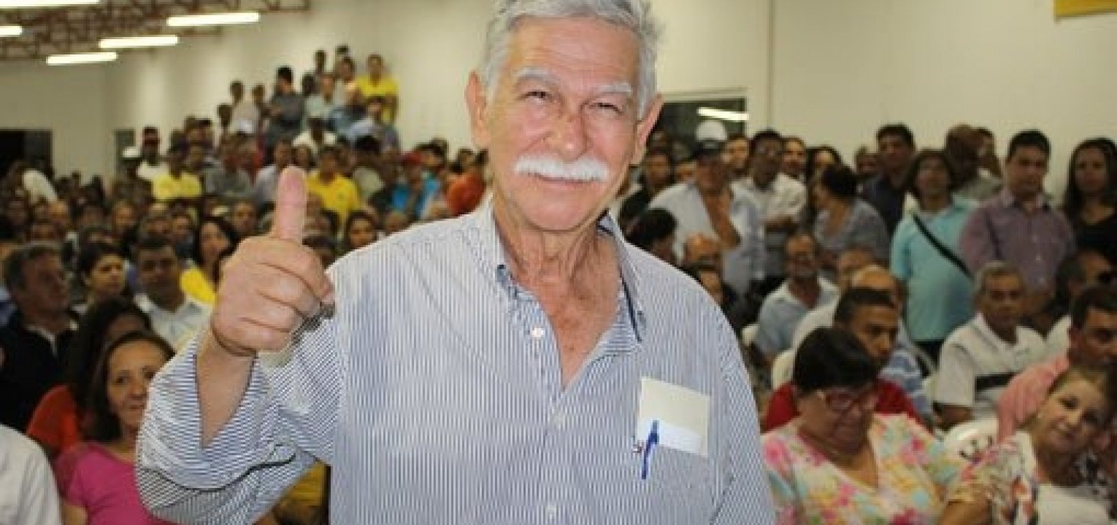 Brumado: Prefeito e ex-gestor são multados após contratar empresas de servidores médicos