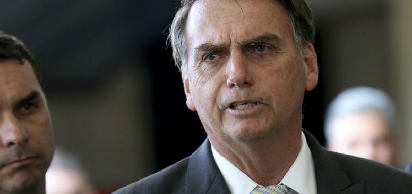 'Somos os pobres da história', diz Bolsonaro, sobre disputa com Trump