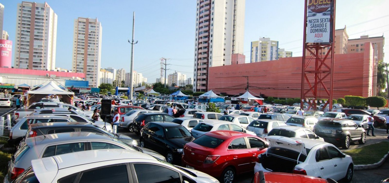 Feirão revende veículos seminovos com descontos de até R$ 8 mil