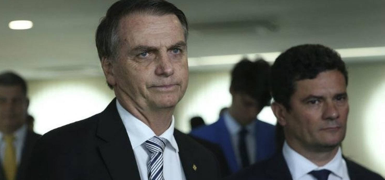 Moro supera Bolsonaro e se firma como ministro mais popular, diz Datafolha