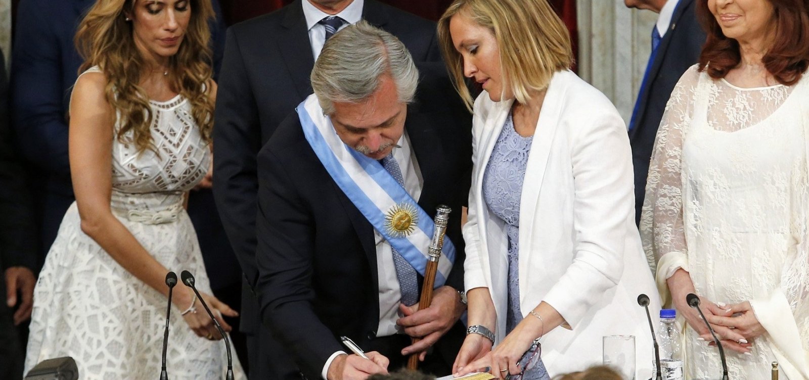 Alberto Fernández assume a presidência da Argentina