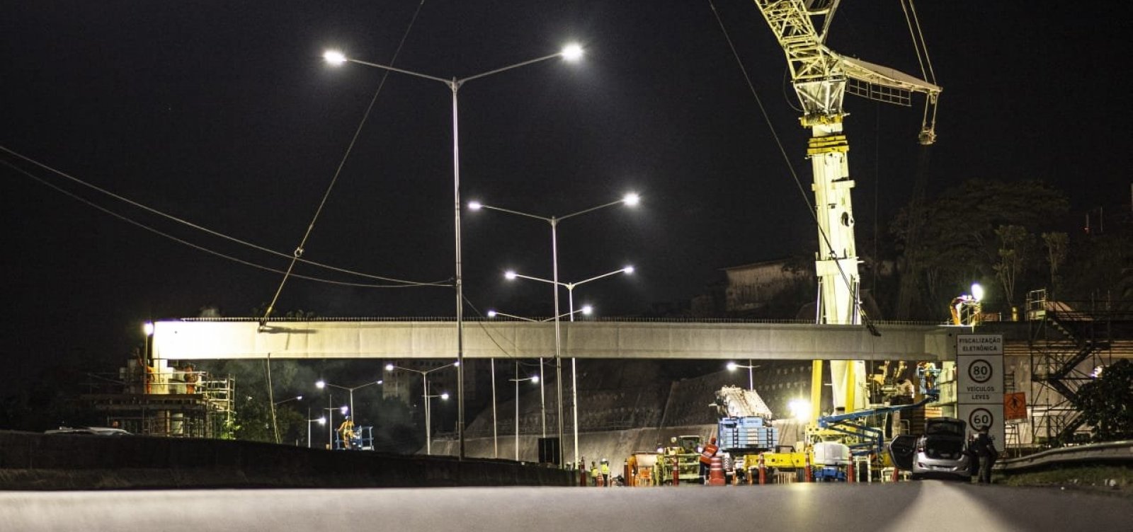 Obras alteram tráfego de veículos na BR-324 entre os viadutos de Pirajá e da Brasilgás