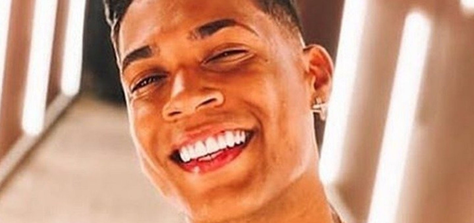 Influencer baiano desaparece após ex-esposa flagrá-lo com outra mulher