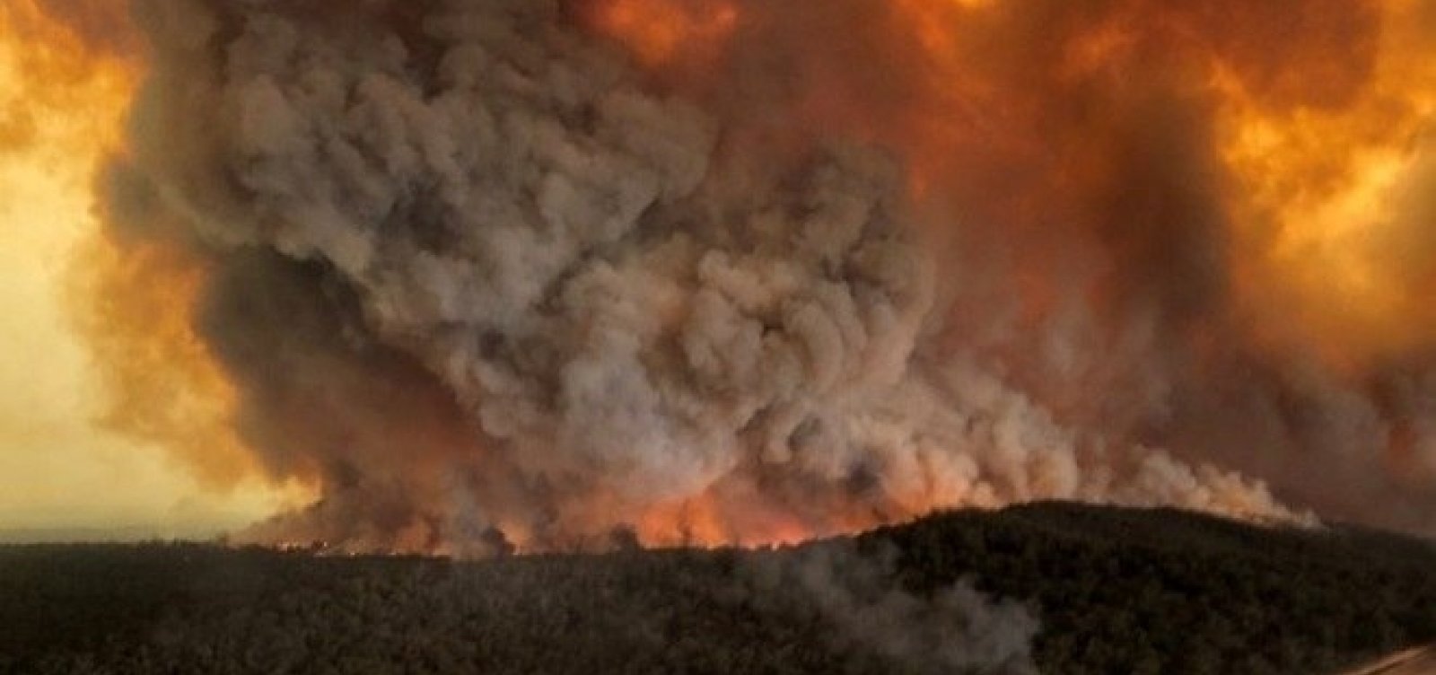 Número de mortos em incêndio na Austrália sobe para 23