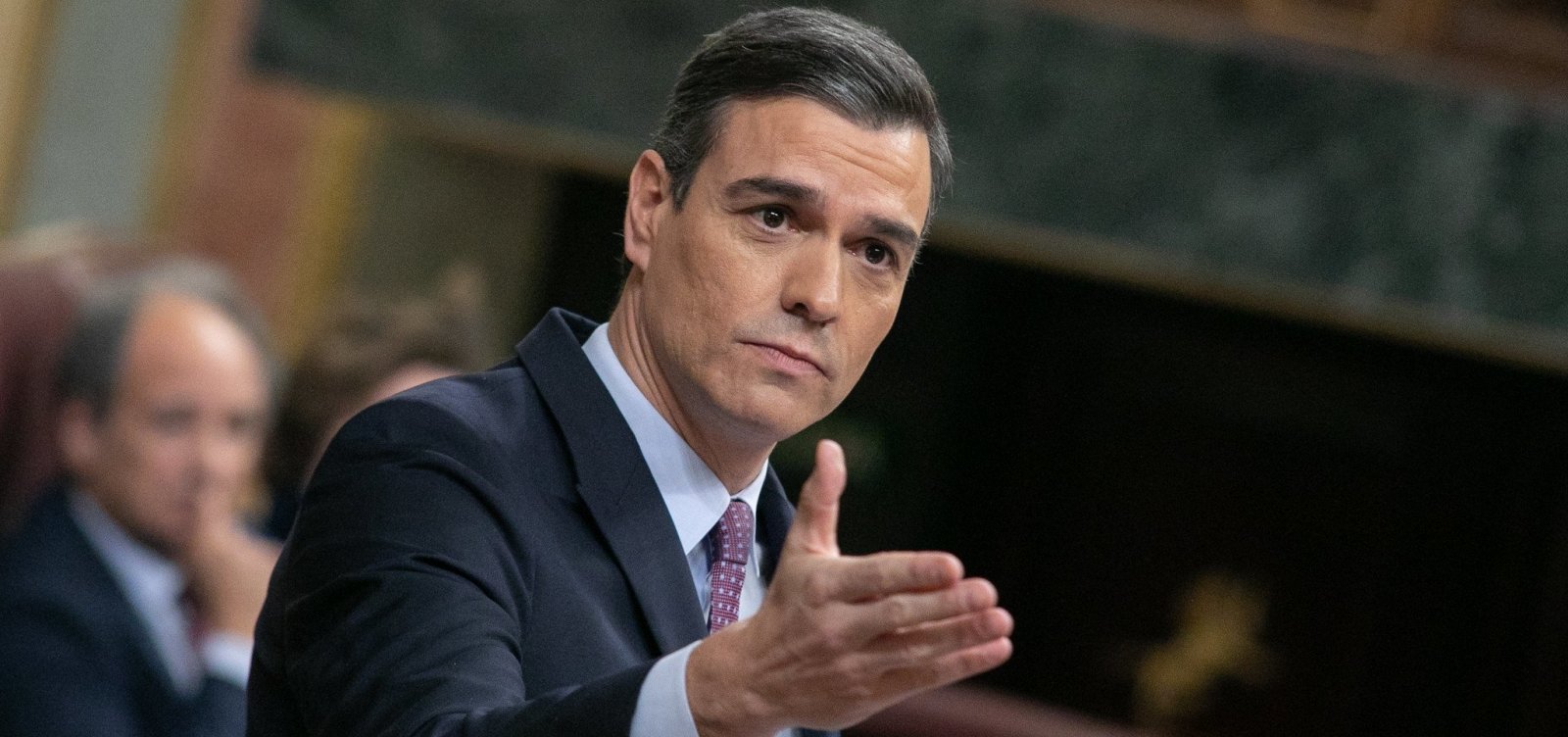 Socialista Pedro Sánchez consegue maioria para formar governo de coalizão na Espanha