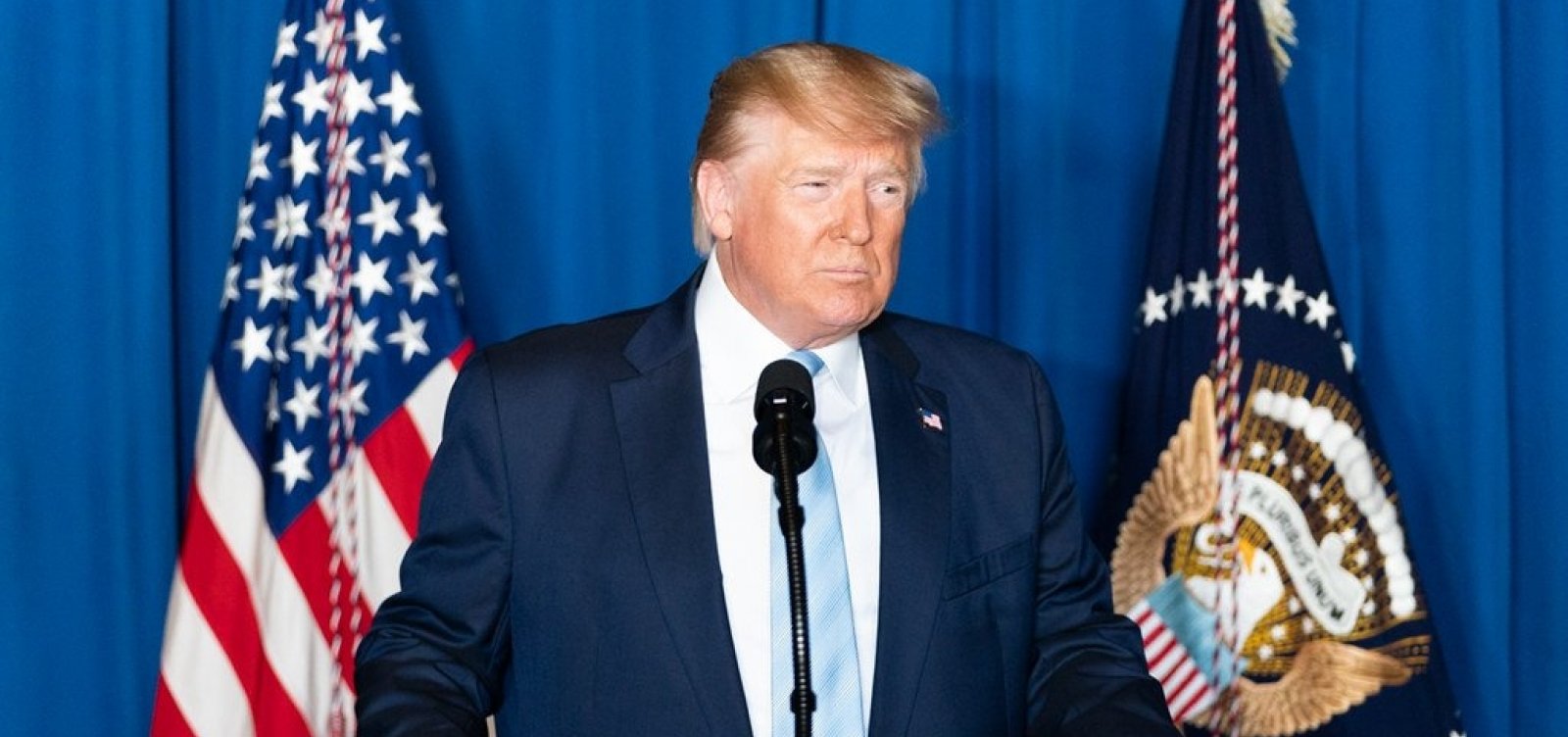 Trump diz que Irã 'parece estar recuando' e anuncia sanções contra país