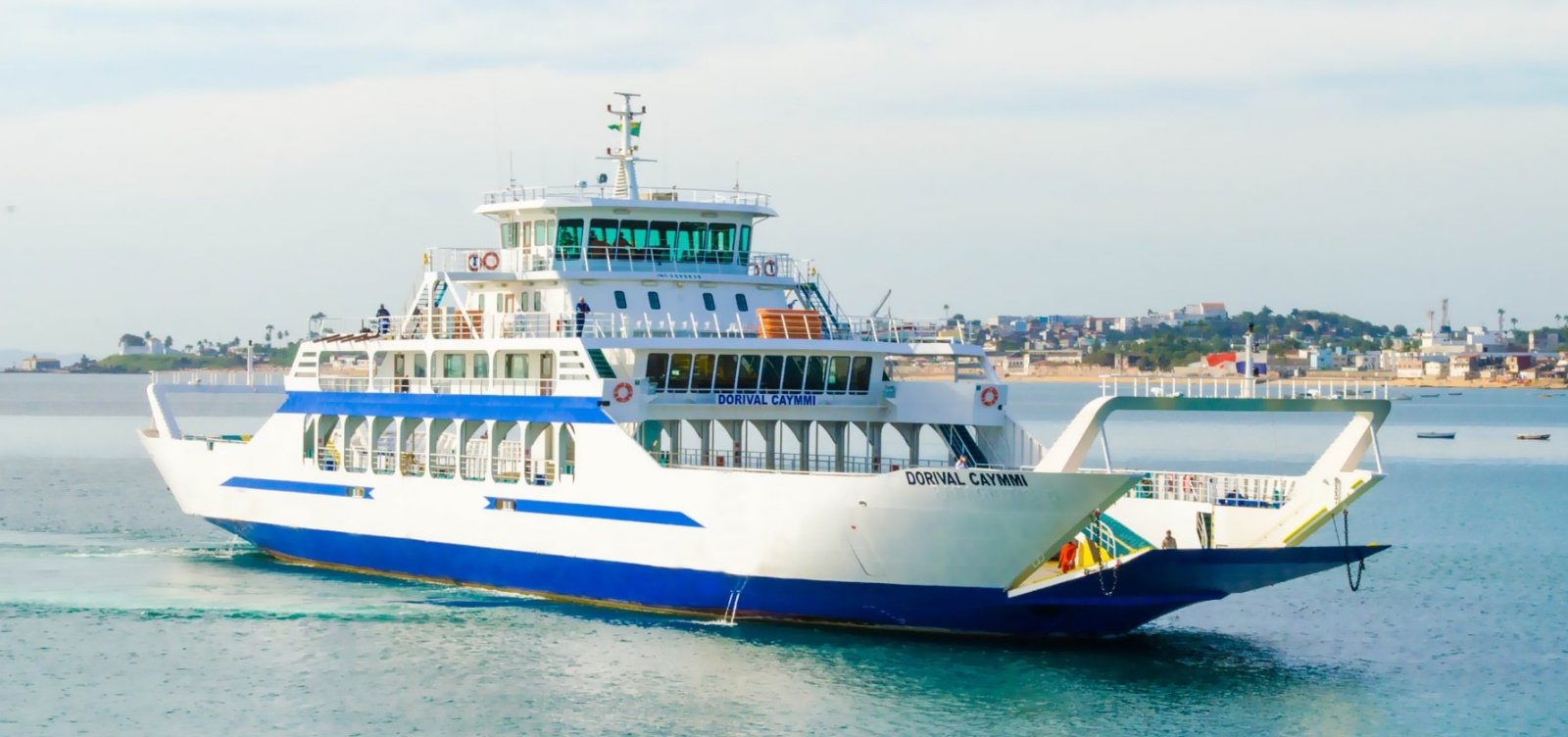 Ferry: veículos esperam 2h para embarcar em Salvador; pedestres não enfrentam fila