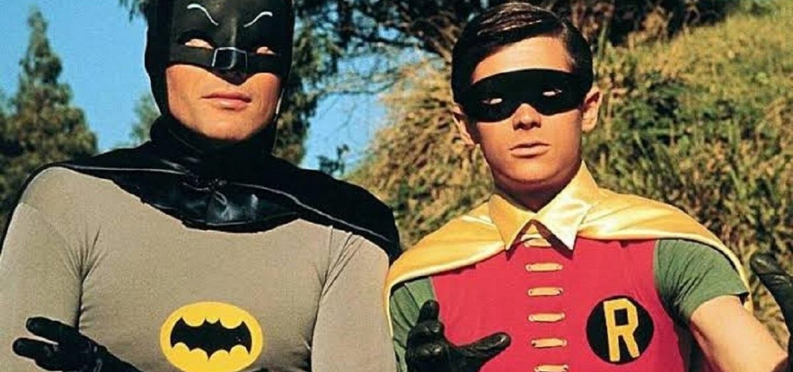 Batman usava toalhas para dar volume na cueca, afirma Robin da série clássica