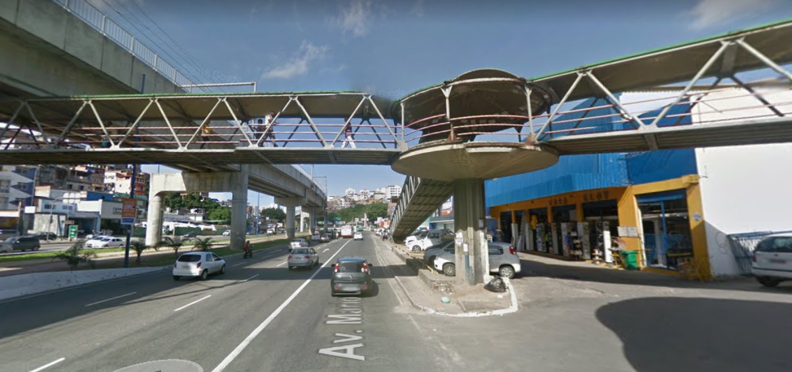 Passarelas na Avenida Bonocô passam por manutenção