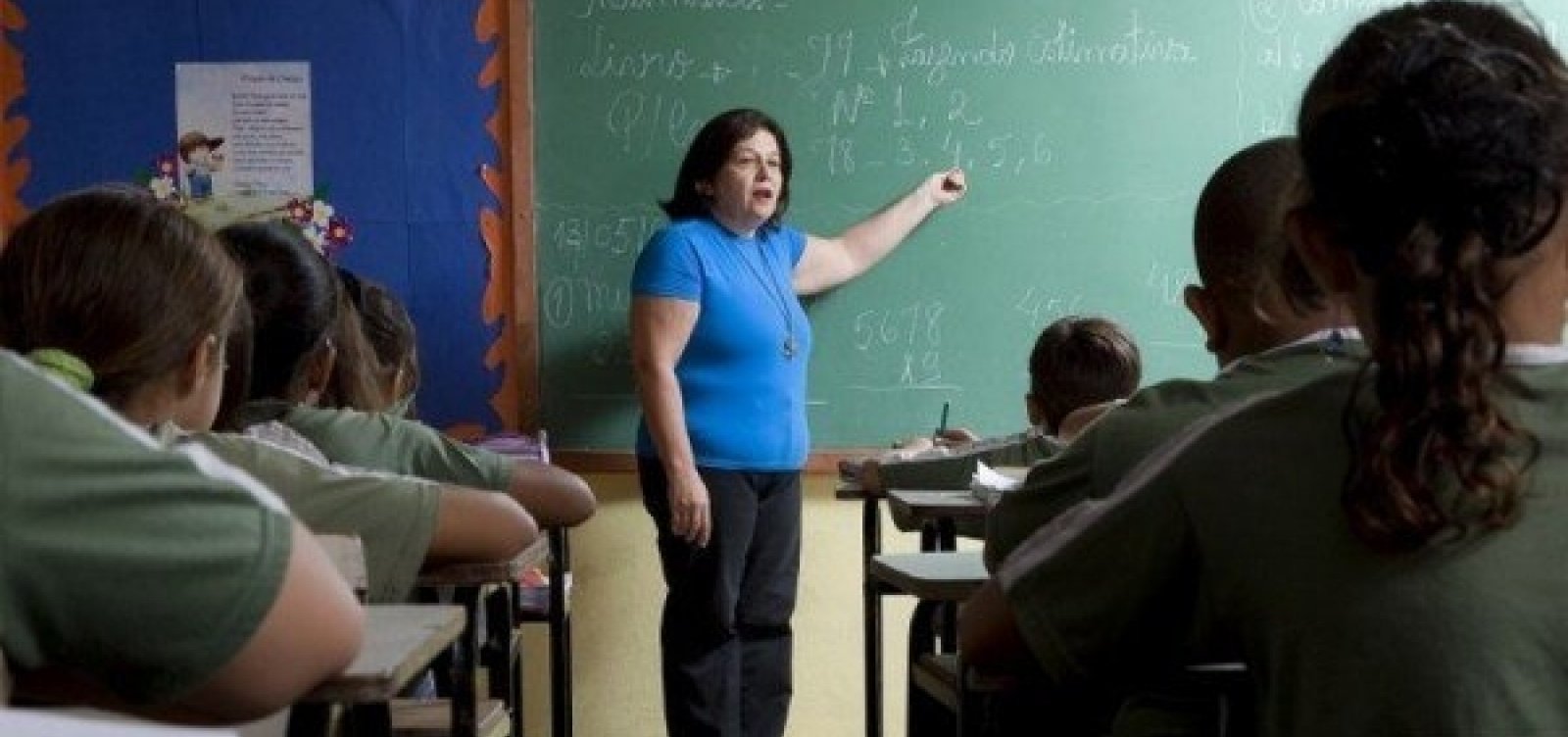 Governo federal anuncia aumento do piso dos professores