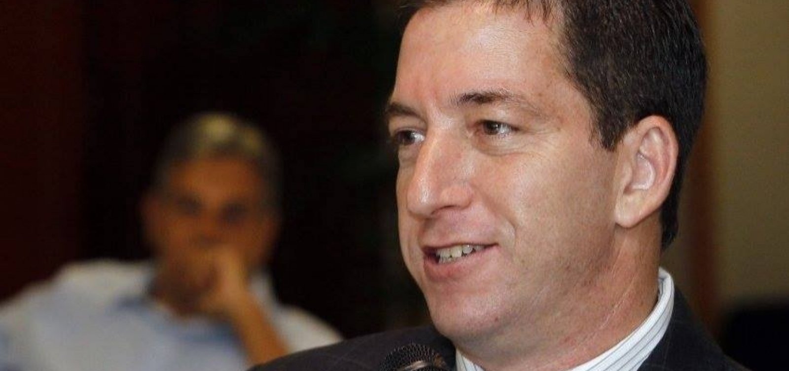 Glenn Greenwald deve evitar recorrer ao STF durante plantão de Fux