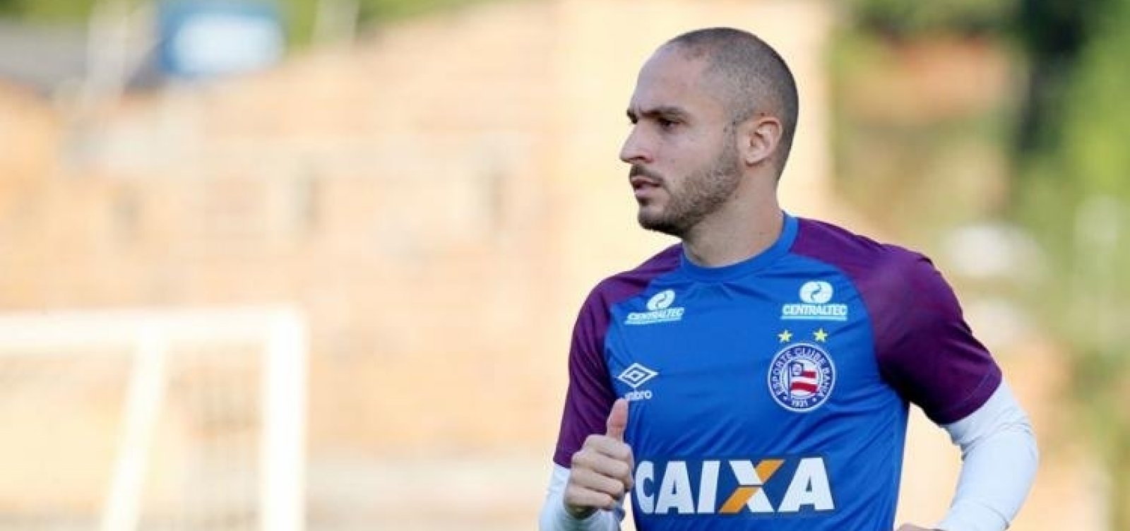 Bahia oferece Régis em negociação com Éderson, do Cruzeiro