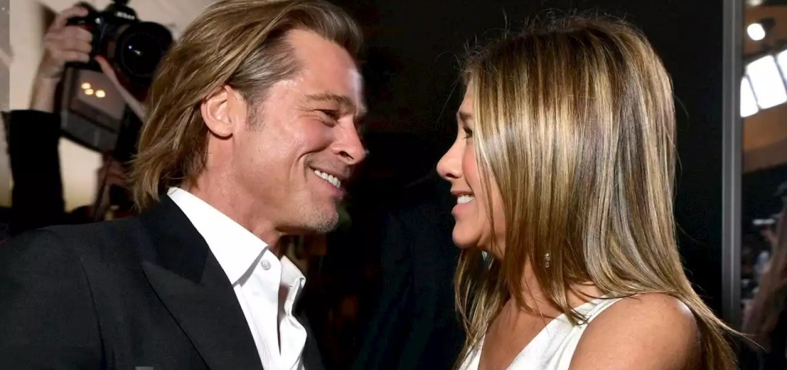 Brad Pitt e Jennifer Aniston reatam romance 
