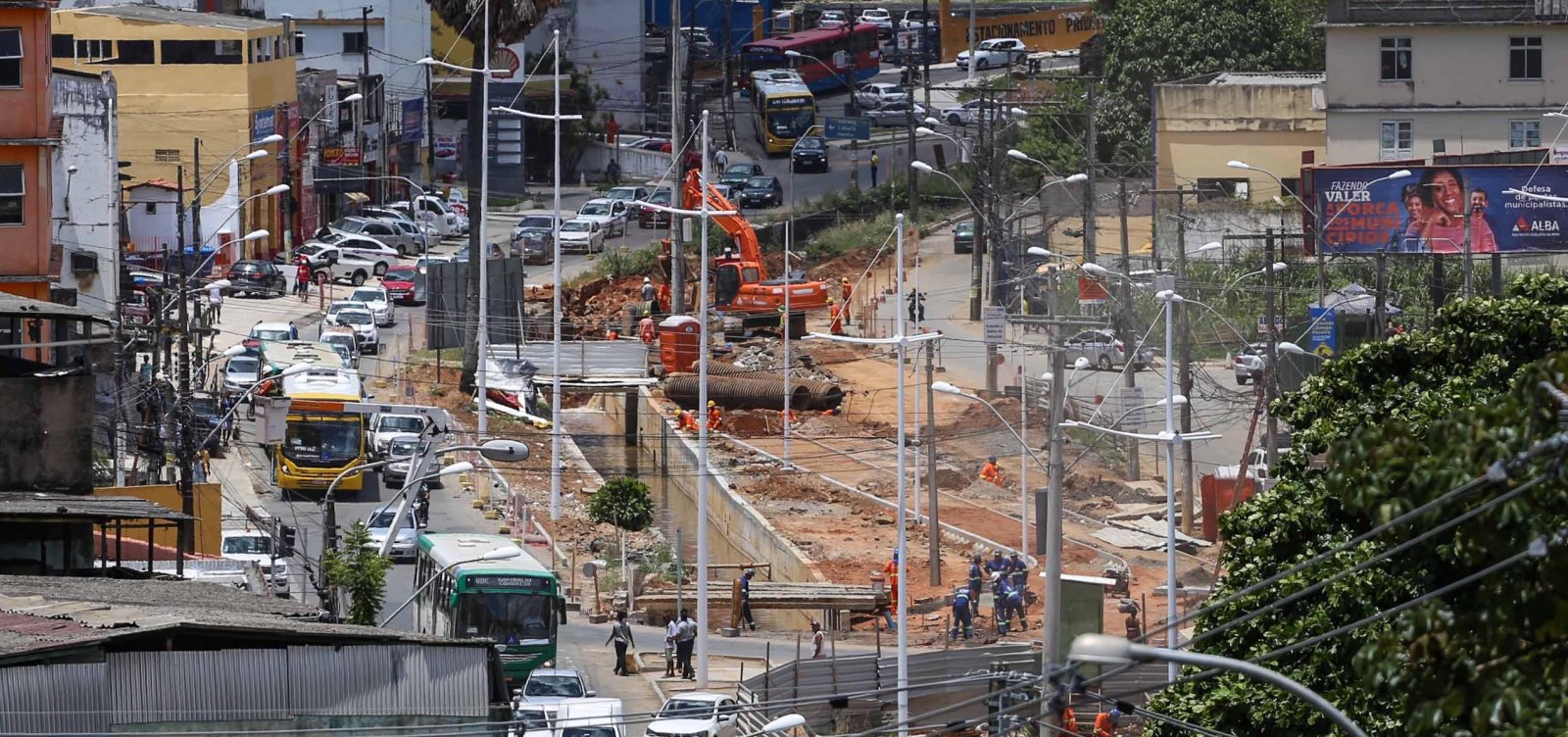 Requalificação da Rua Cônego Pereira tem 60% das obras executadas