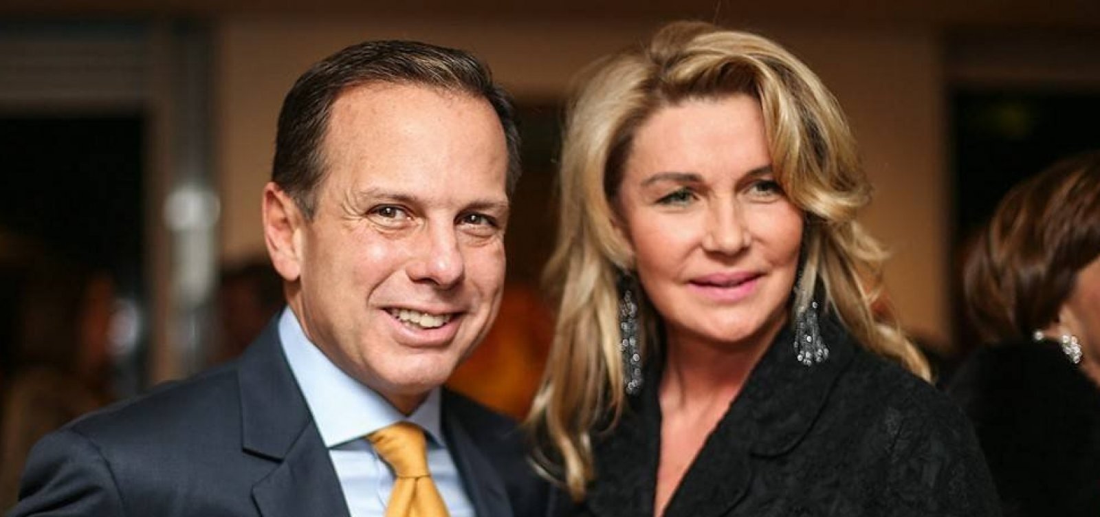 Bia Doria nega divórcio e diz que distanciamento é uma 'durinha' em João Doria