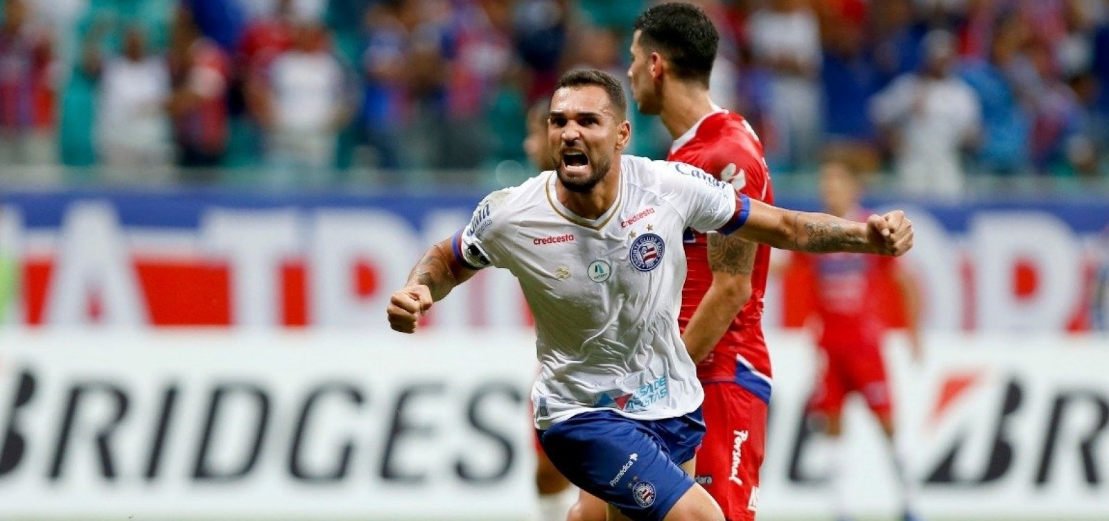 Bahia larga bem na Sul-Americana e vence Nacional-PAR por 3 a 0