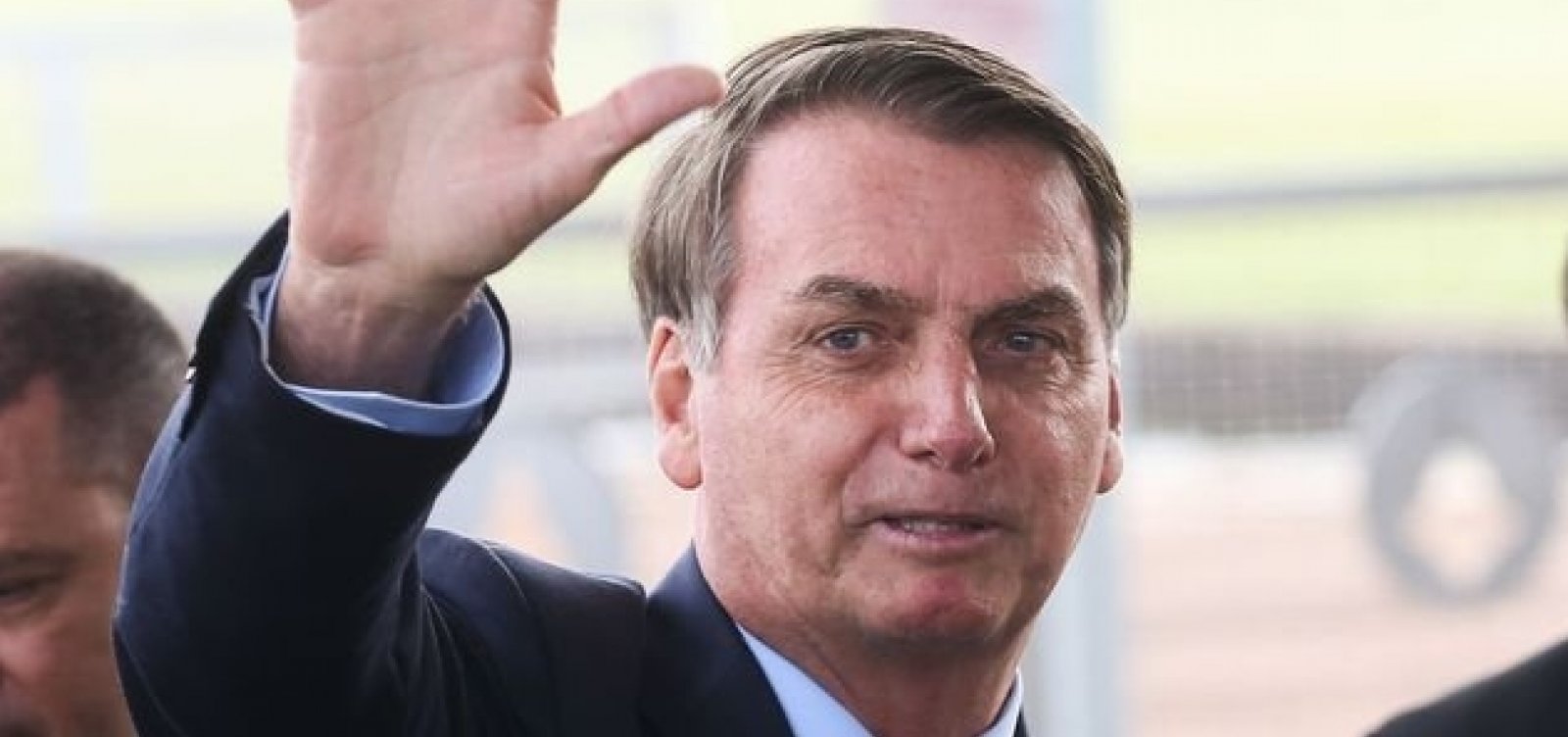 'Um lixo', diz Bolsonaro sobre Greenpeace