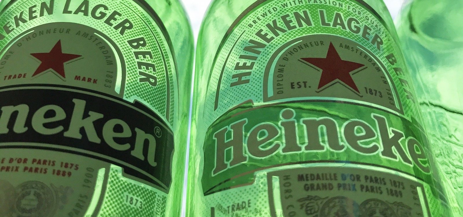 Heineken anuncia recall de garrafa que pode soltar lasca de vidro