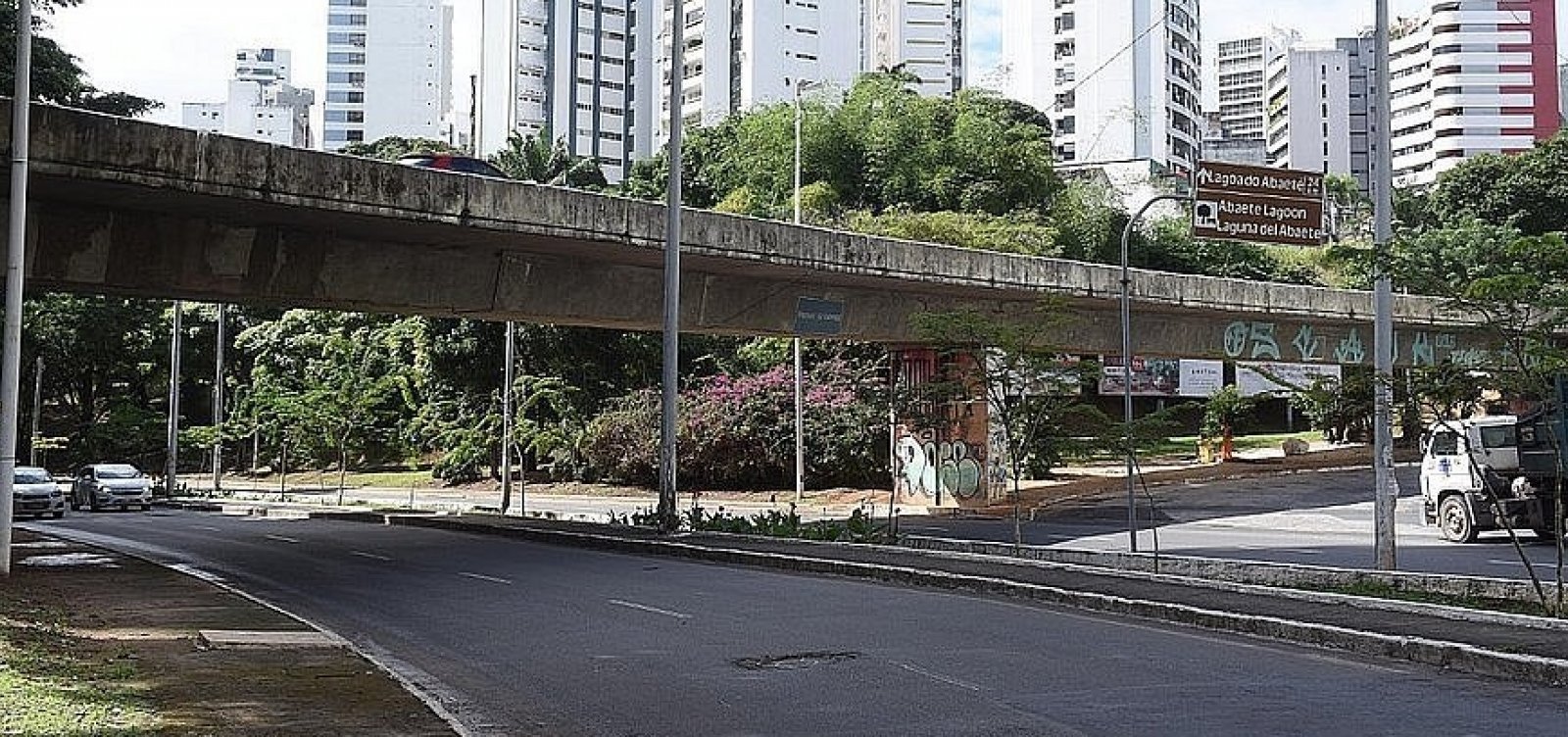 Viaduto da Gabriela, no Canela, é reaberto para tráfego de veículos