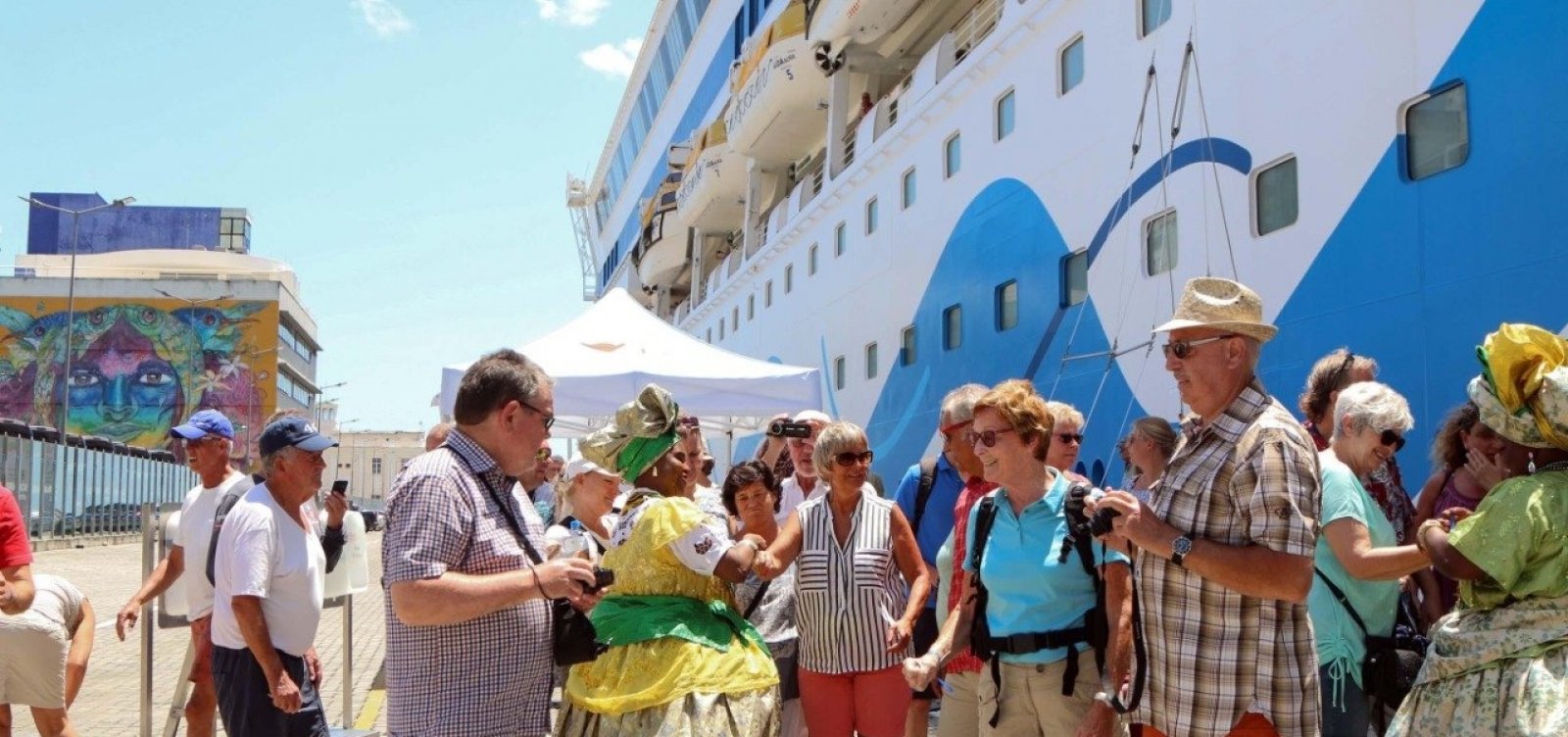 Carnaval: cerca de 17 mil turistas chegam a Salvador em navios de cruzeiro
