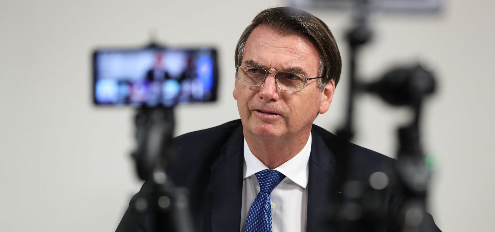 Bolsonaro diz que vídeo com imagens de facada em 2018 'é de 2015'