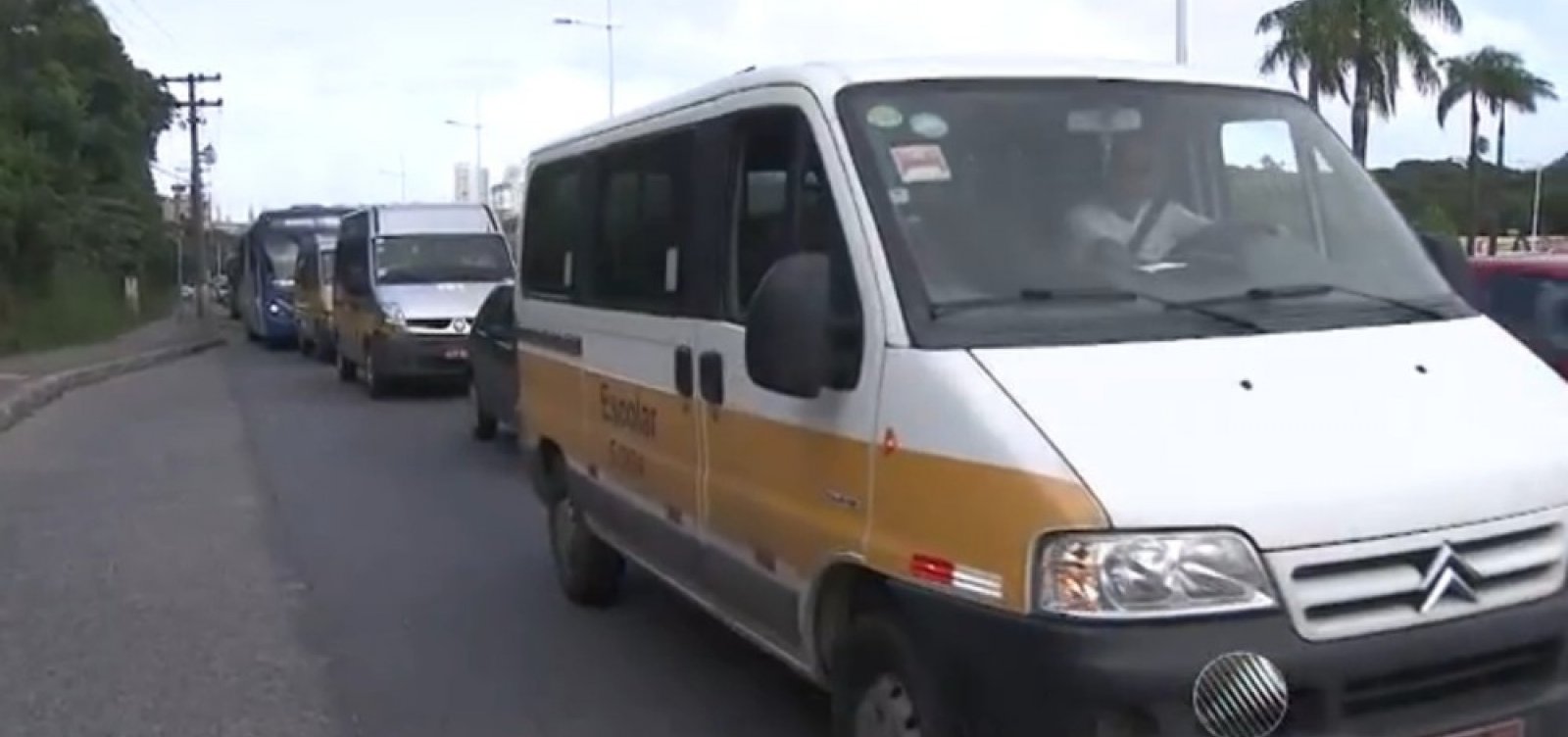 Inspeção de veículos de transporte escolar em Salvador começa 16 de março
