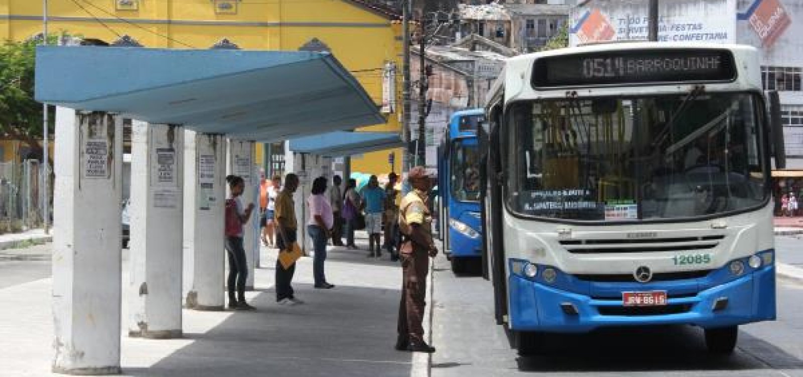 Prestes a anunciar aumento para R$ 4,20, prefeitura gasta R$ 1,5 mi com consultoria para tarifa dos ônibus