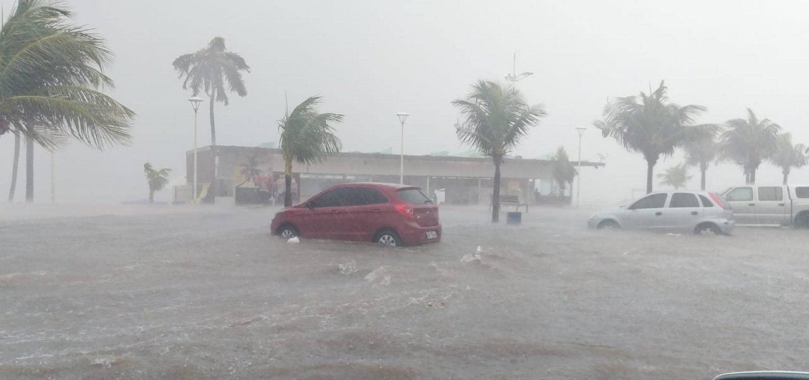 Chuva de sexta-feira deve provocar alagamentos e deslizamentos em Salvador, alerta Codesal