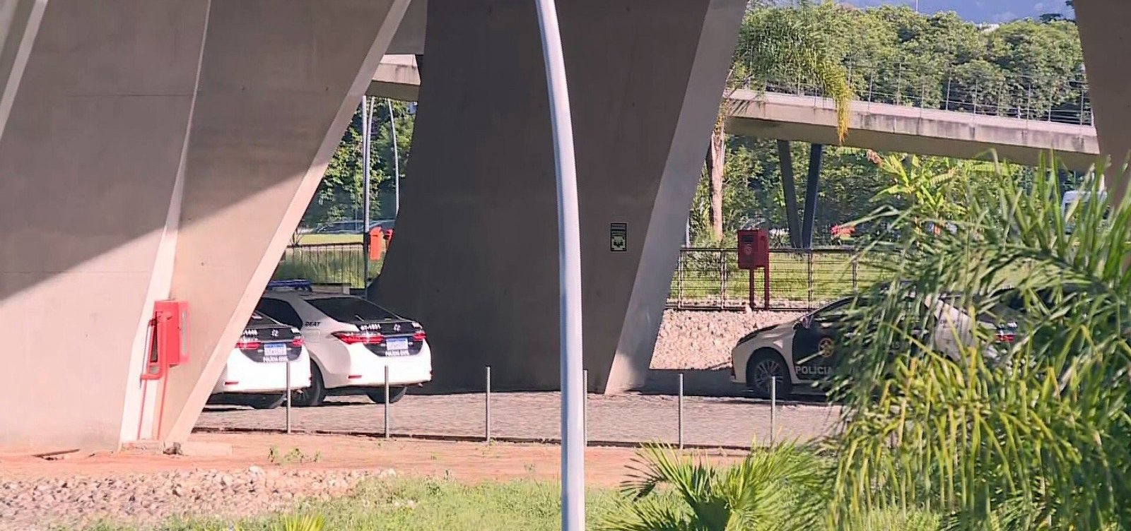 Polícia e MP cumprem mandados em inquérito que investiga propinas na Prefeitura do Rio