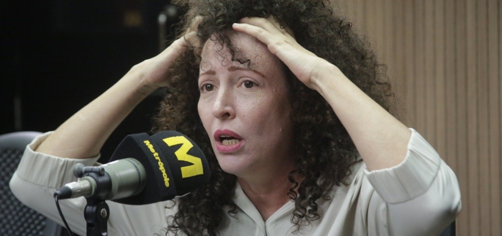 'Ouvi de um secretário da Educação que o teatro atrapalha a escola', diz Aicha Marques
