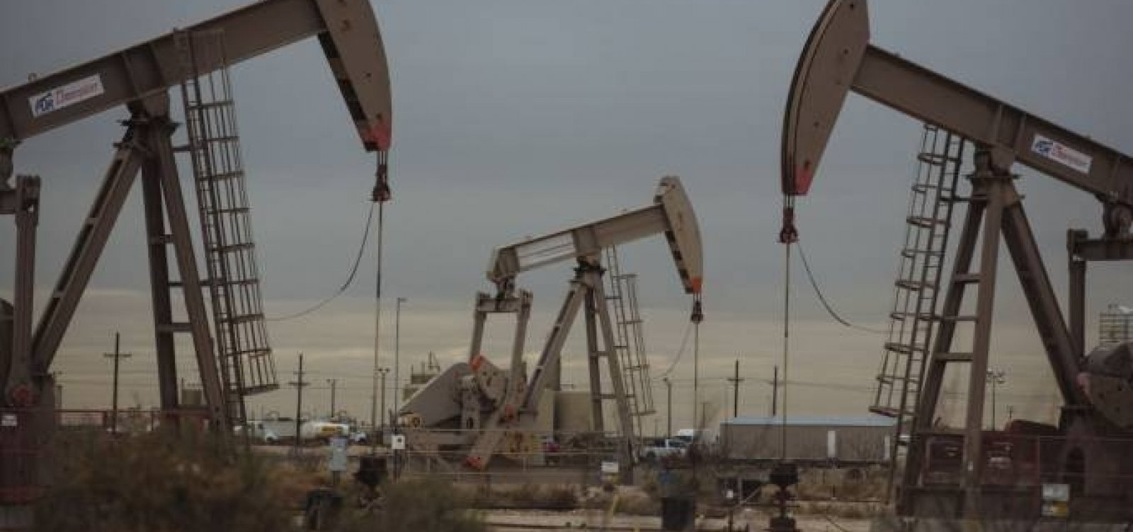 Cotações do petróleo têm pior semana em uma década 