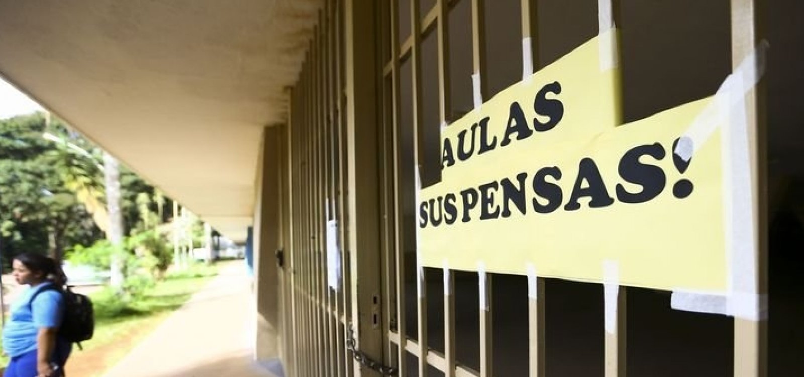 Em Salvador, duas escolas particulares suspendem aulas por conta do coronavírus