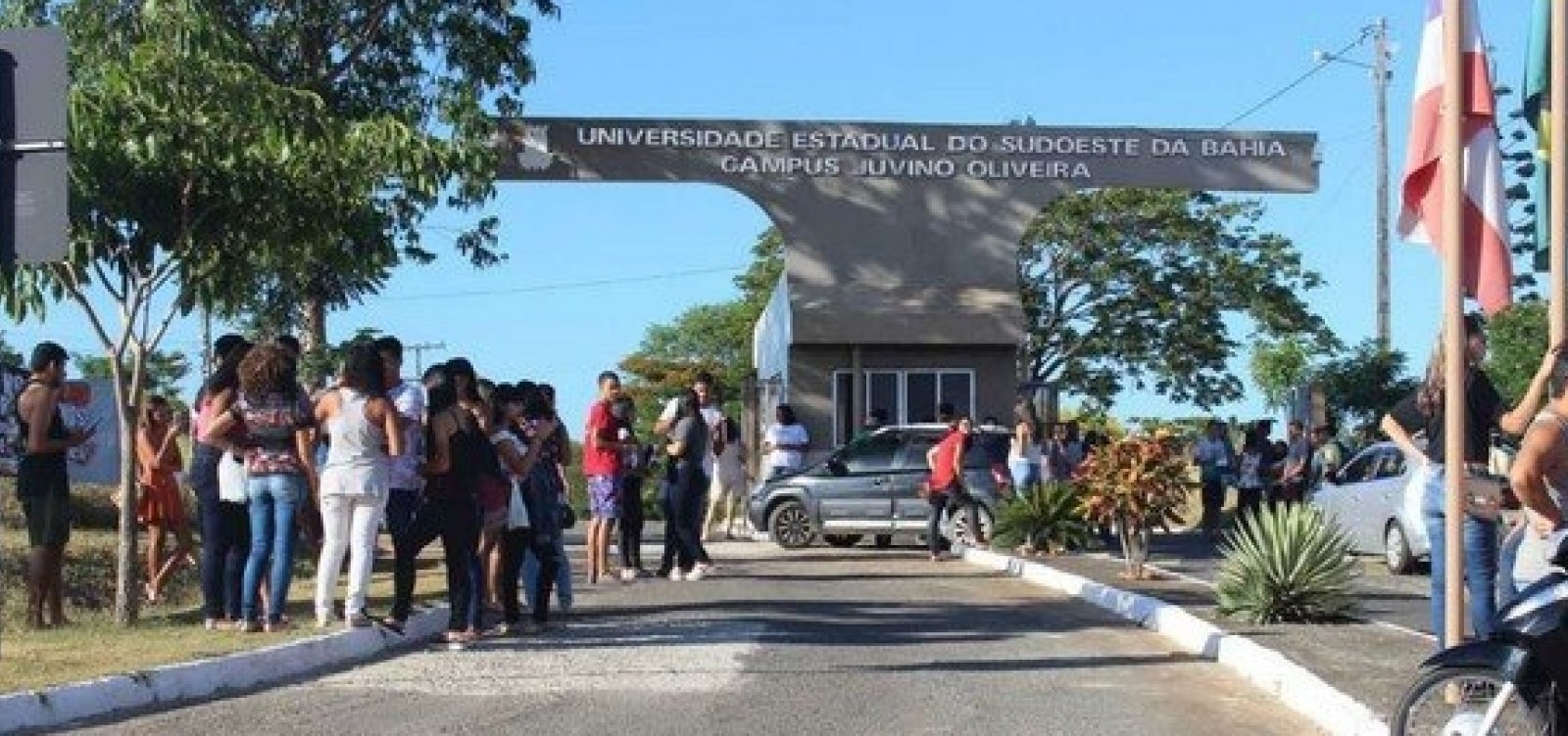 Coronavírus: Uesb anuncia suspensão de todas as atividades