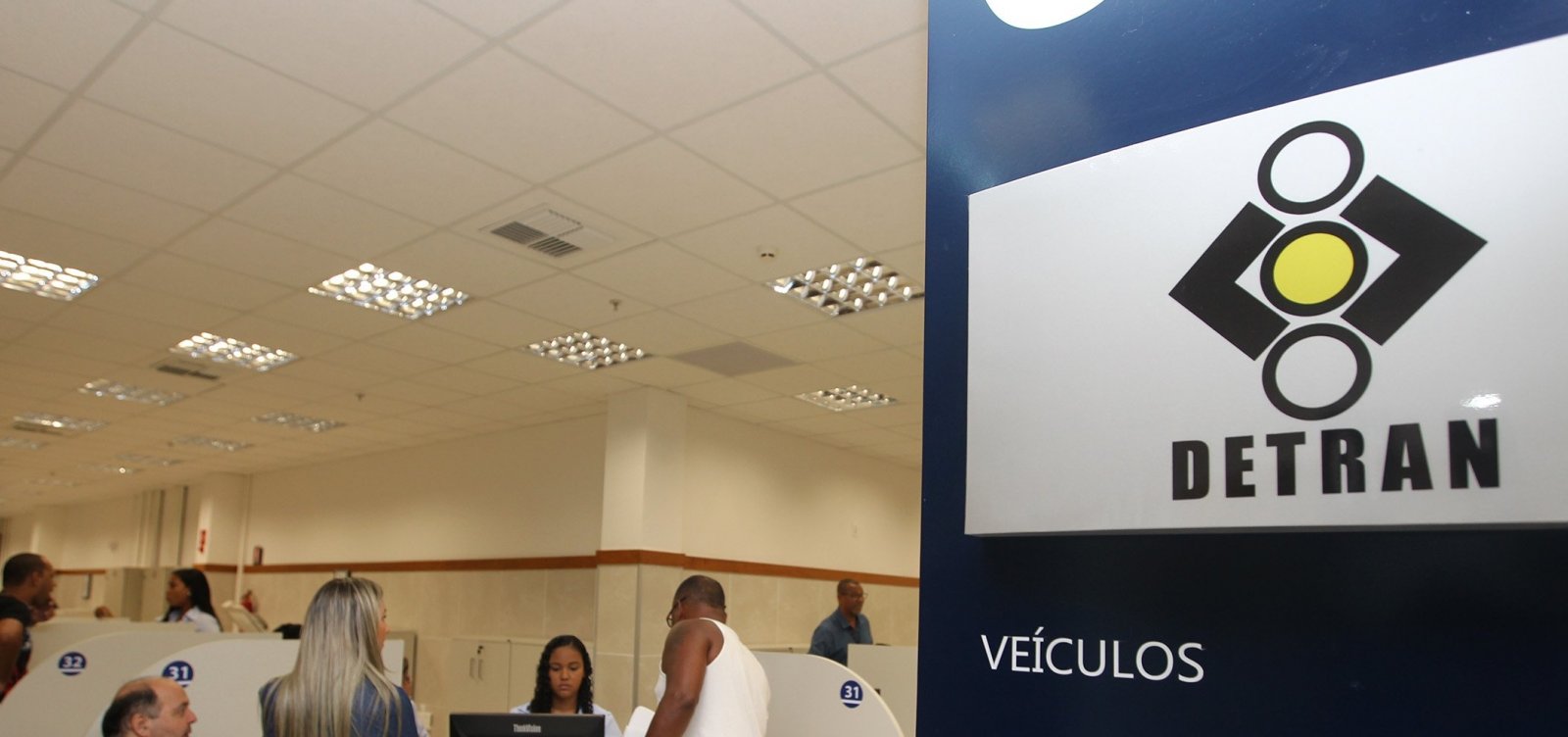 Detran-BA suspende serviços em seis cidades baianas