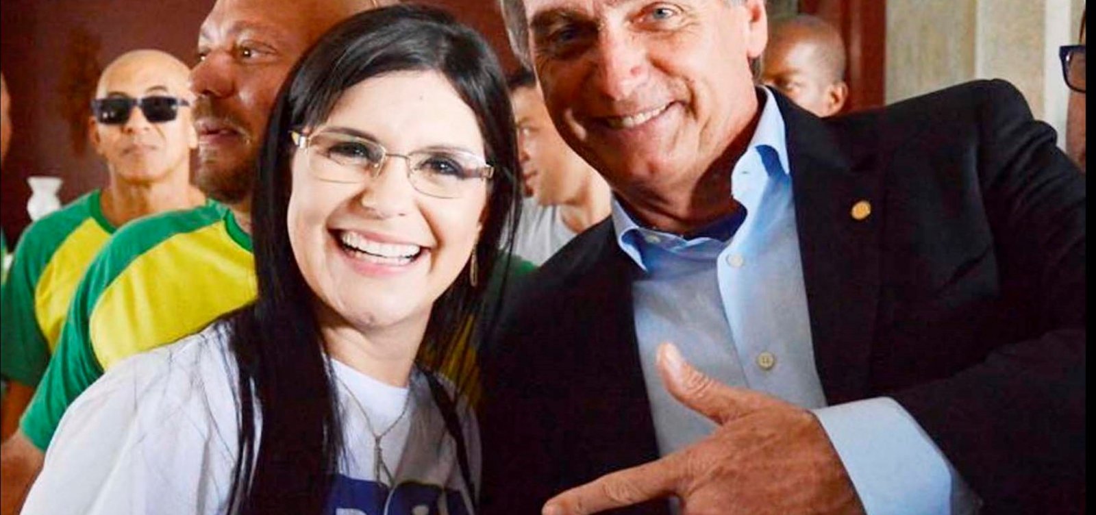 Ex-federal ‘de Bolsonaro’, Dayane Pimentel pede Mourão
