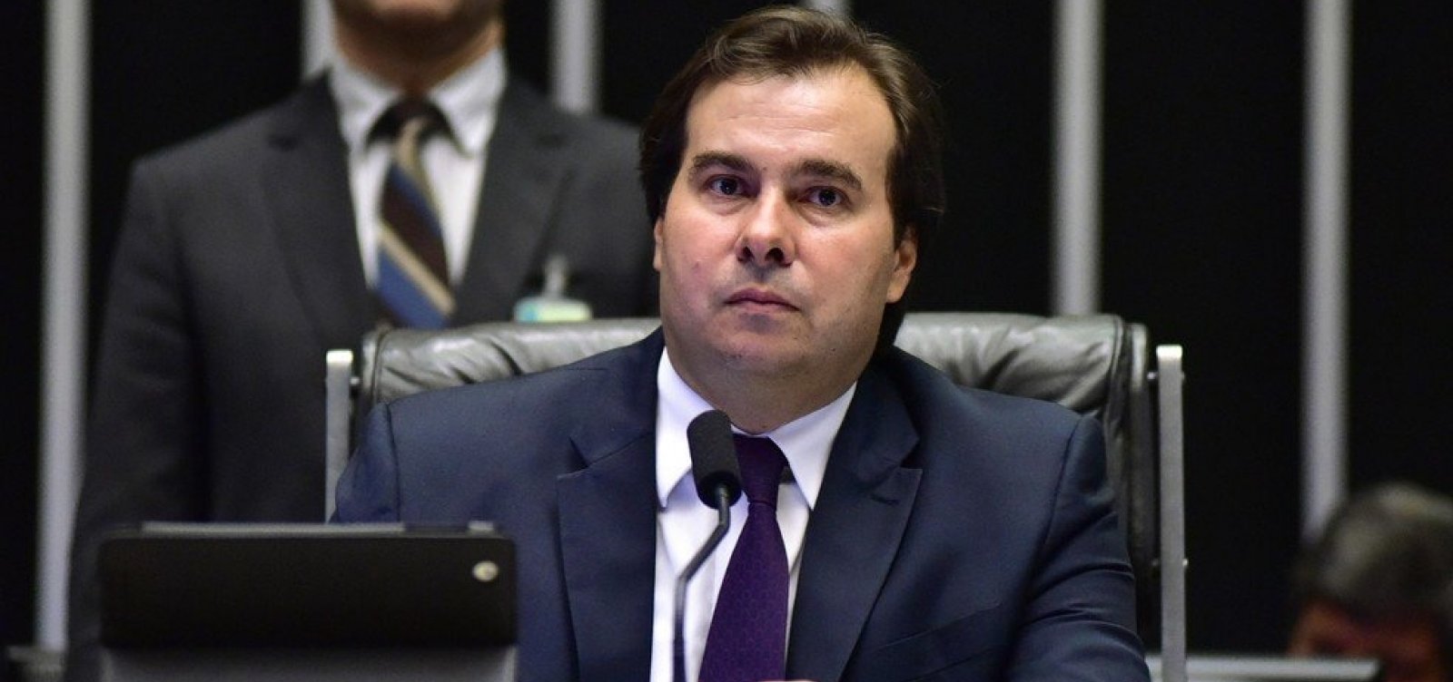 ‘Não podemos deixar de cuidar das pessoas porque estão perdendo dinheiro na Bolsa de Valores’, diz Rodrigo Maia