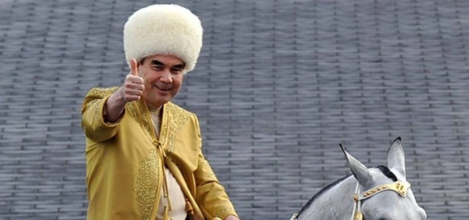 Ditador do Turcomenistão proíbe a palavra coronavírus no país