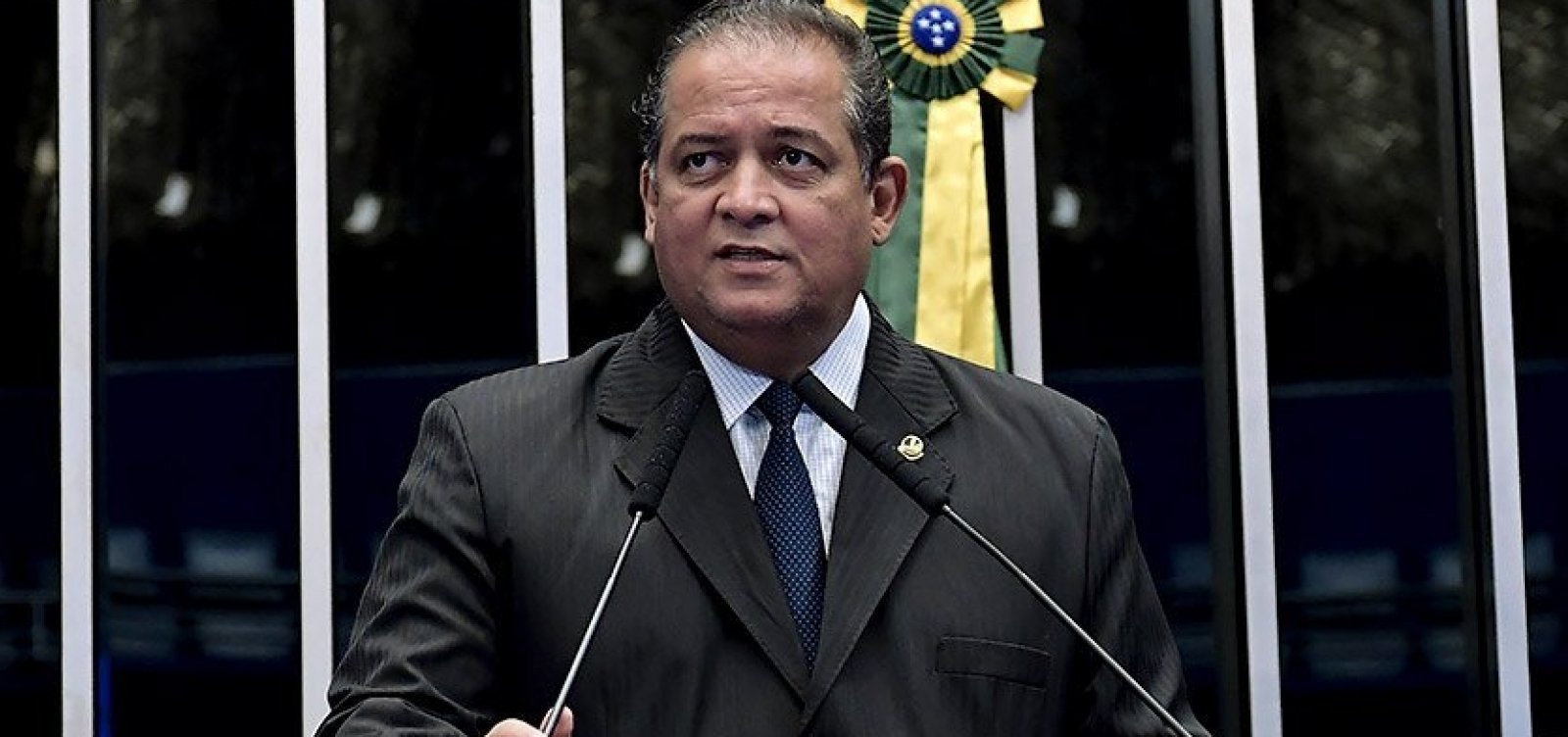 Líder do governo defende que Bolsonaro ‘paga por ser fiel ao seu estilo’