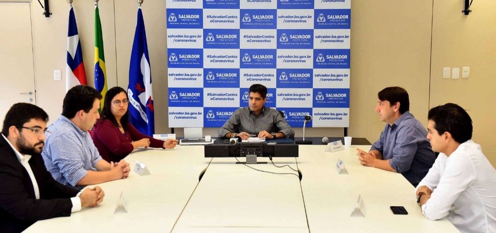 Prefeitura firma acordo com órgão federal para distribuir 4 mil caixas d'água em Salvador